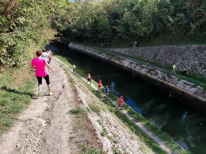 WhatsApp Image 2025-10-03 at 08.03.58