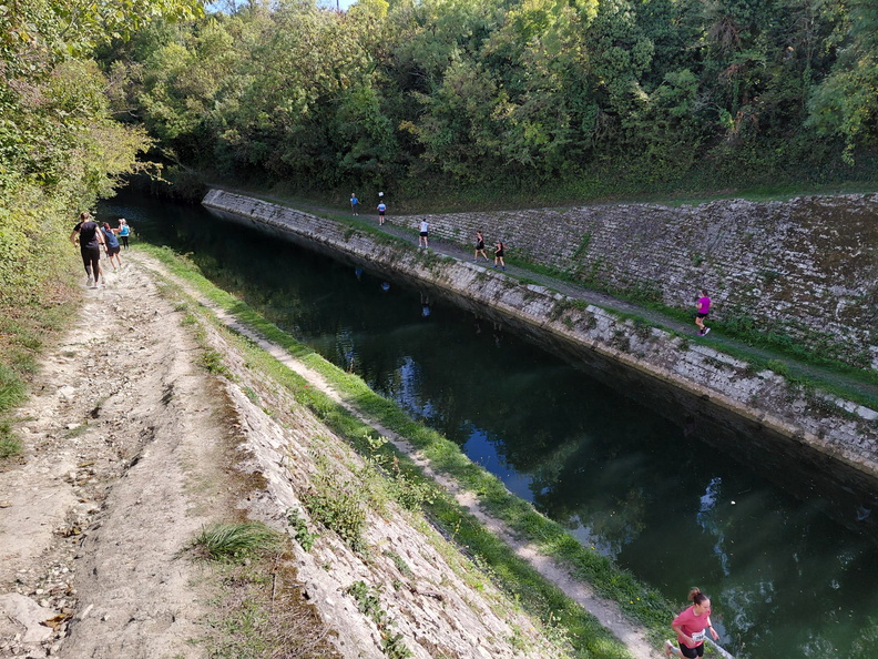 WhatsApp Image 2025-10-03 at 08.03.59