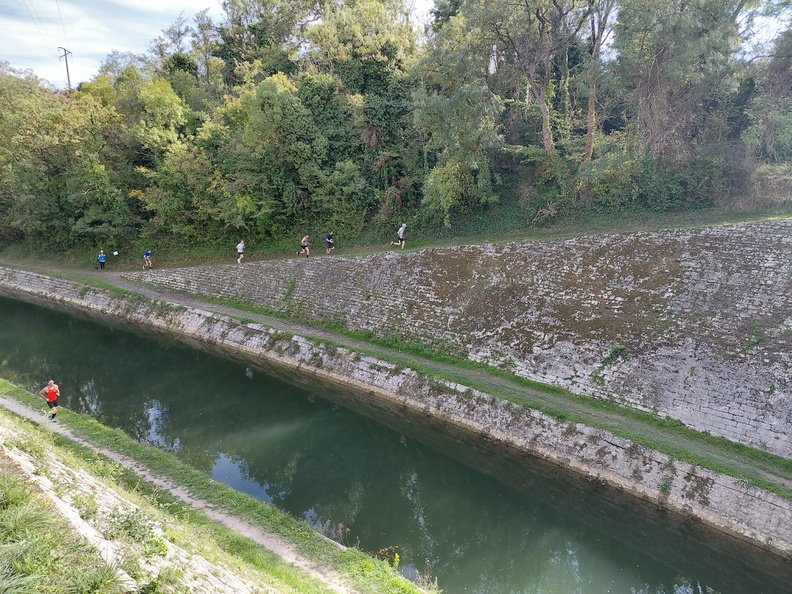 WhatsApp Image 2025-10-03 at 08.04.19 (1)